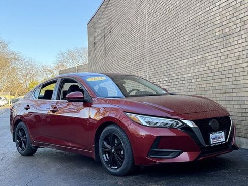 Used 2022 Nissan Sentra SV w/ Trunk Package image 3