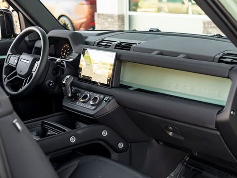 Used 2023 Land Rover Defender 110 75th Limited Edition image 29