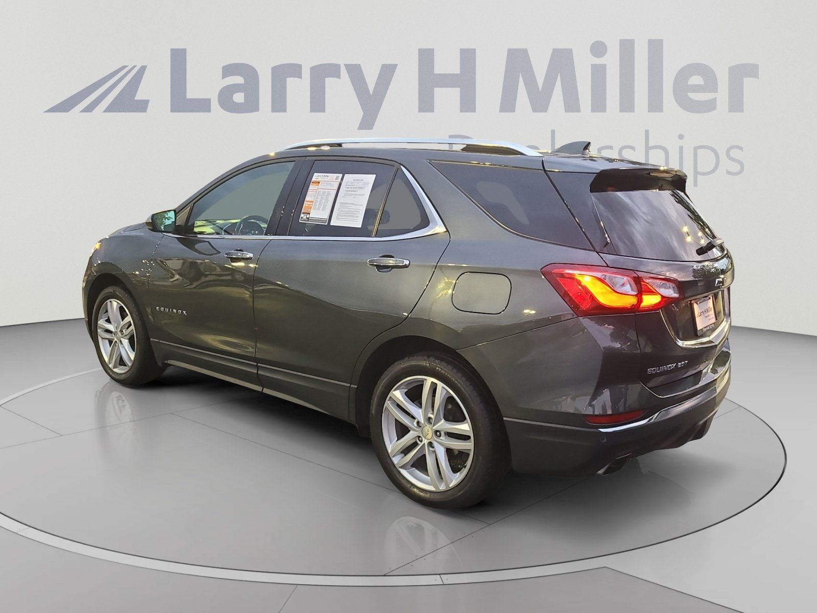 Used 2020 Chevrolet Equinox Premier AWD/4WD image 3