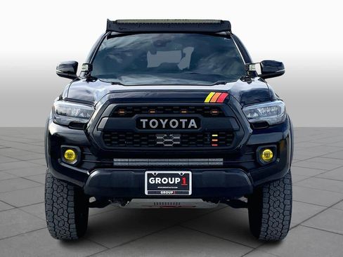 Used 2020 Toyota Tacoma TRD Off-Road image 3