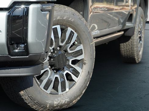 New 2026 GMC Sierra 2500 Denali Ultimate w/ Max Trailering Package image 3