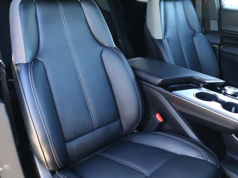 Certified 2024 Cadillac Lyriq Tech image 23