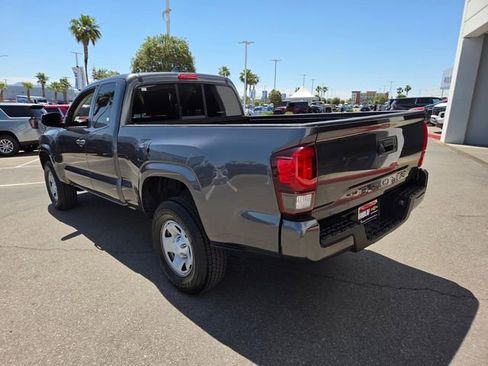 Used 2022 Toyota Tacoma SR w/ SR Convenience Package RWD image 4