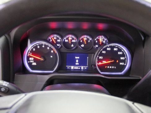 Used 2023 Chevrolet Silverado 1500 Custom image 9