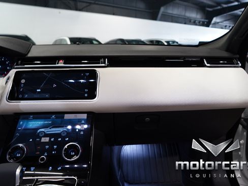 Used 2021 Land Rover Range Rover Velar R-Dynamic S AWD/4WD image 33