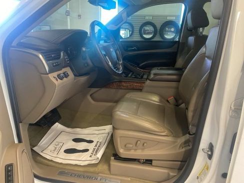 Used 2016 Chevrolet Tahoe LTZ AWD/4WD image 29