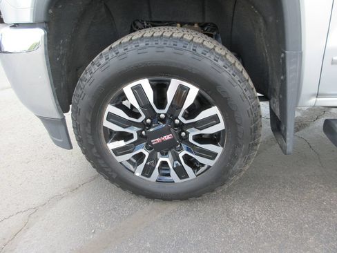 Used 2015 GMC Sierra 2500 SLT AWD/4WD image 15
