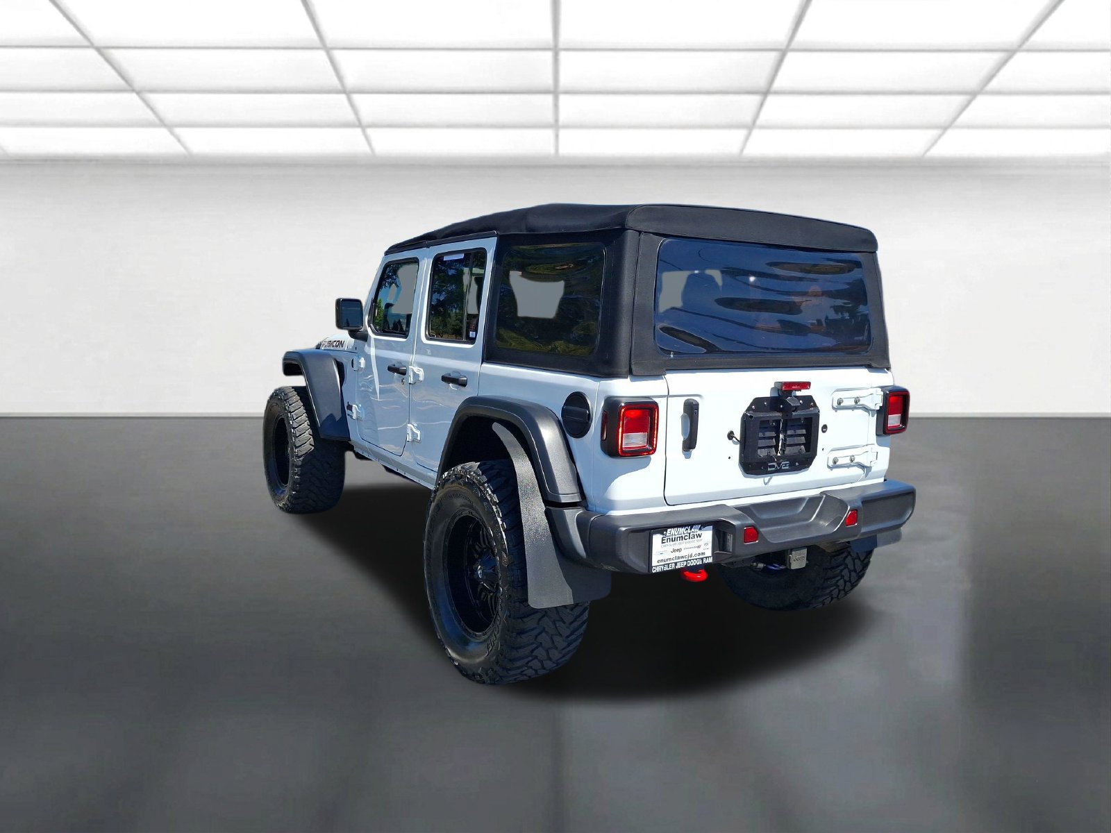 Used 2022 Jeep Wrangler Unlimited Rubicon AWD/4WD image 6