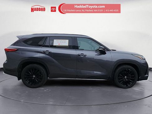 Certified 2023 Toyota Highlander XSE image 6