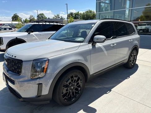 Used 2022 Kia Telluride SX w/ SX Prestige Package AWD/4WD image 1