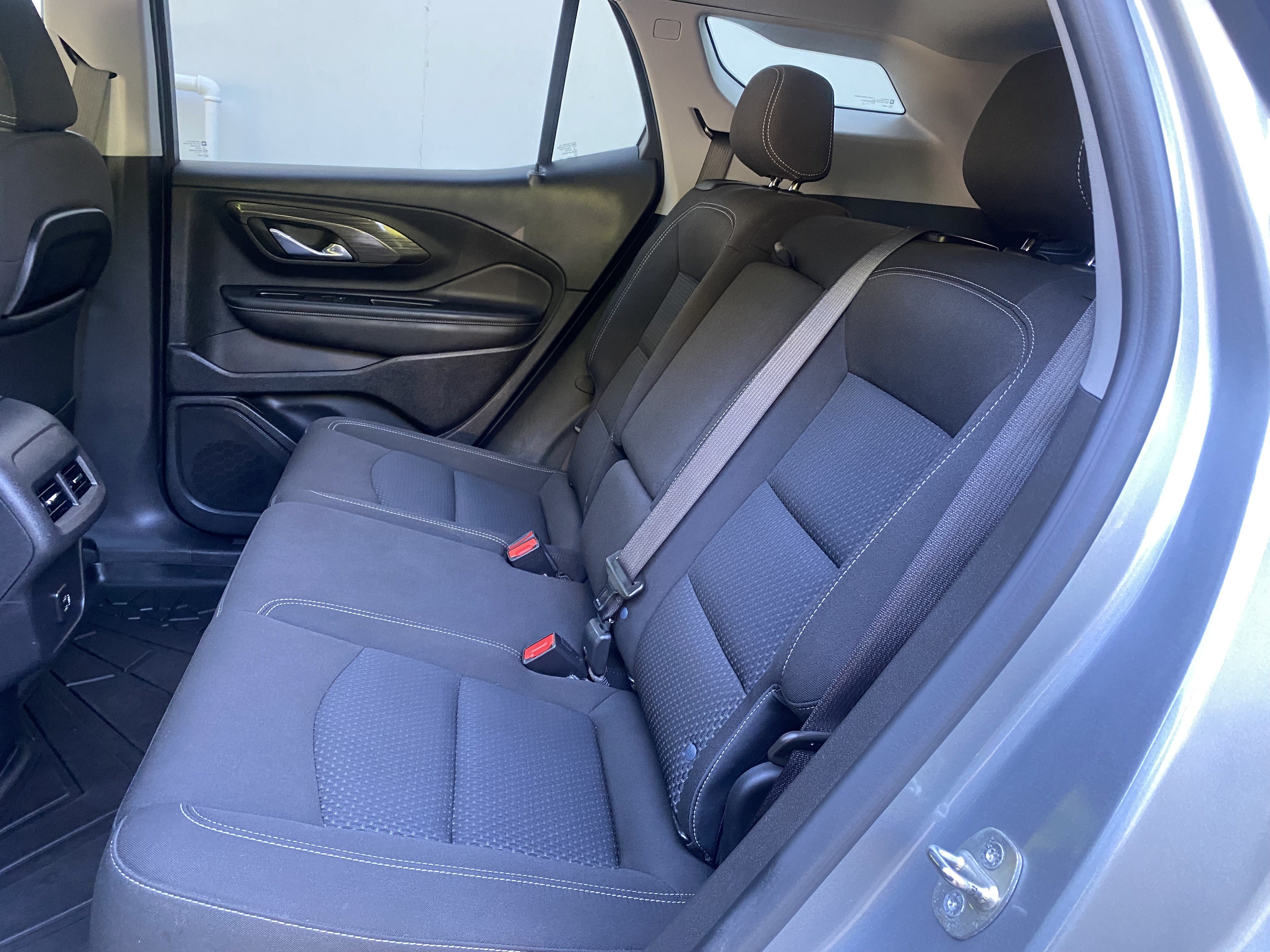 Used 2023 GMC Terrain SLE w/ Driver Convenience Package AWD/4WD image 35