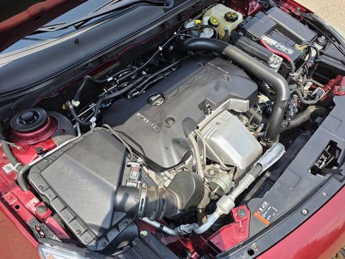 Used 2016 Buick Regal Premium AWD/4WD image 32