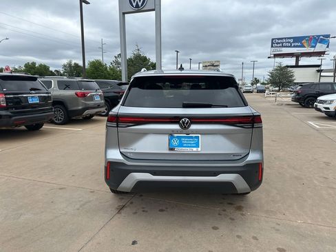 New 2026 Volkswagen Tiguan SE AWD/4WD image 6
