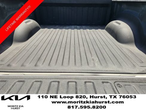 Used 2025 RAM 1500 Laramie AWD/4WD image 31