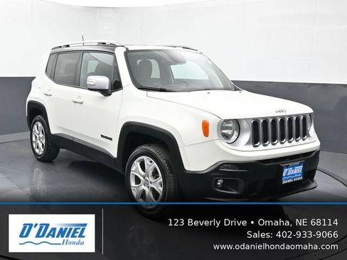Used 2018 Jeep Renegade Limited AWD/4WD image 8