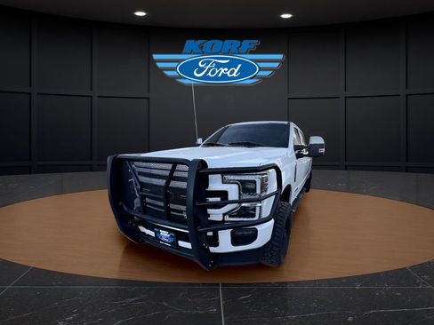 Used 2022 Ford F350 Lariat w/ Lariat Ultimate Package image 19