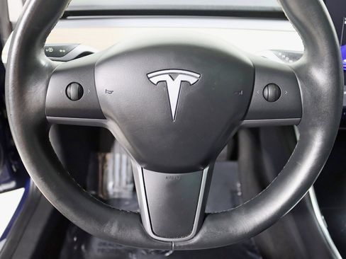 Used 2018 Tesla Model 3 Long Range image 15