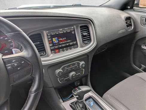 Used 2022 Dodge Charger R/T w/ Performance Handling Group image 14