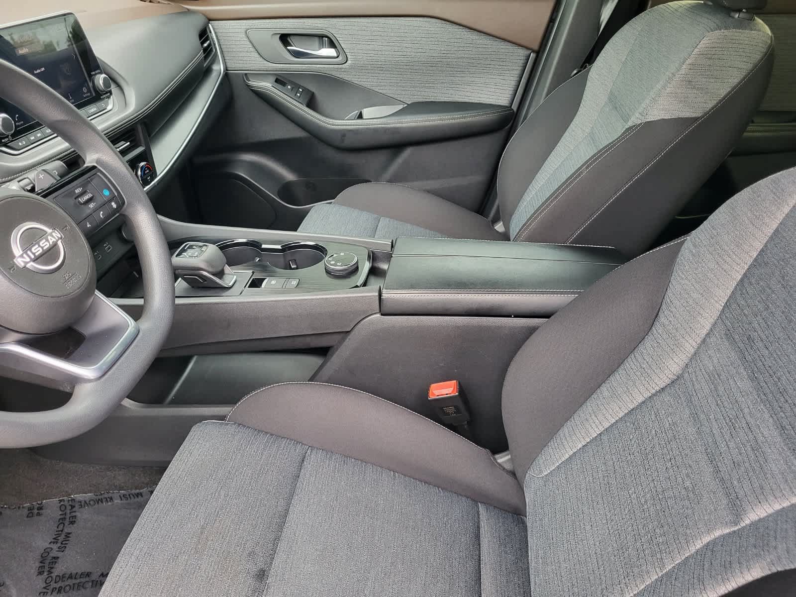 Used 2023 Nissan Rogue SV AWD/4WD image 27