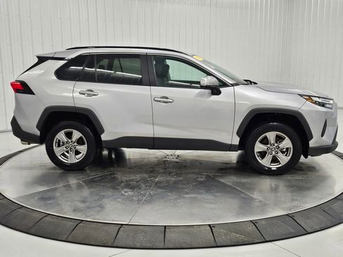 Used 2024 Toyota RAV4 XLE image 6