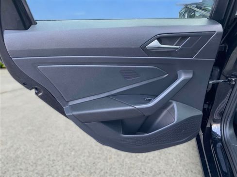 Certified 2022 Volkswagen Jetta SEL FWD image 24