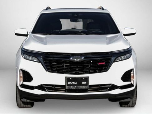 Used 2023 Chevrolet Equinox RS w/ RS Leather Package image 3