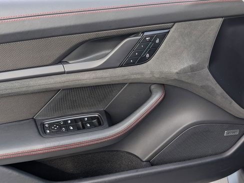 Certified 2022 Porsche Taycan GTS image 20