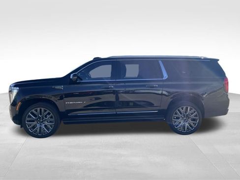 Used 2026 GMC Yukon XL Denali Ultimate AWD/4WD image 9