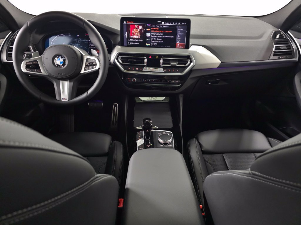 Used 2025 BMW X4 xDrive30i w/ M Sport Package AWD/4WD image 14