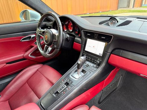 Used 2018 Porsche 911 GT3 RS image 37