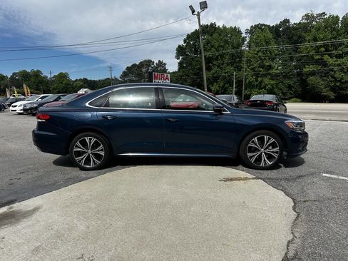 Used 2021 Volkswagen Passat 2.0T SE image 6