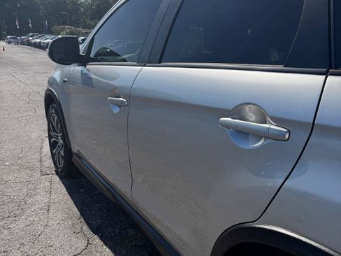 Used 2019 Mitsubishi Outlander Sport ES FWD image 37