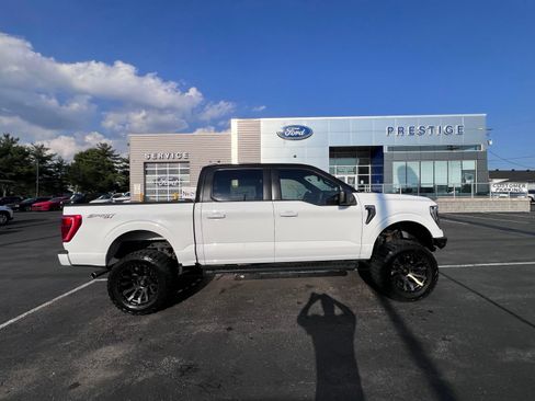 Used 2022 Ford F150 XLT w/ Equipment Group 301A Mid AWD/4WD image 10