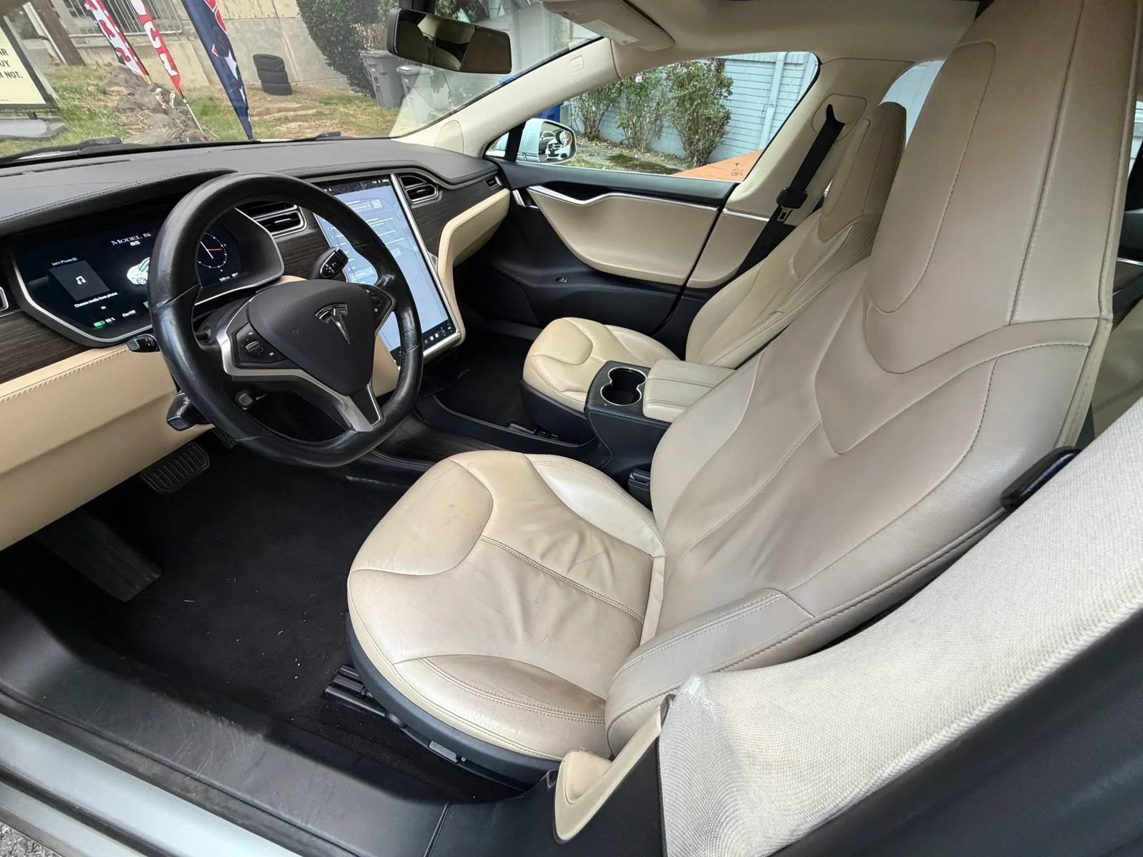 Used 2014 Tesla Model S 85 RWD image 28