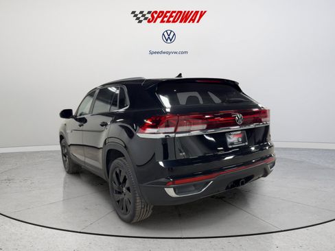 New 2026 Volkswagen Atlas Cross Sport SE AWD/4WD image 7