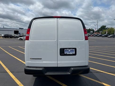 New 2025 Chevrolet Express 2500 w/ Driver Convenience Package image 4