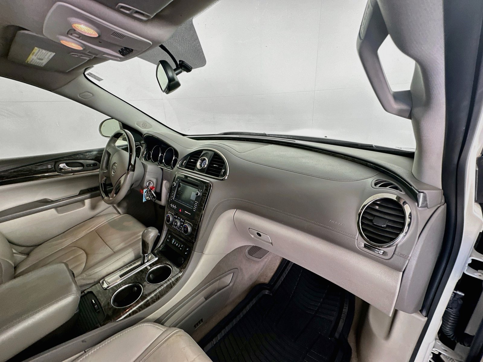 Used 2014 Buick Enclave Leather FWD image 31