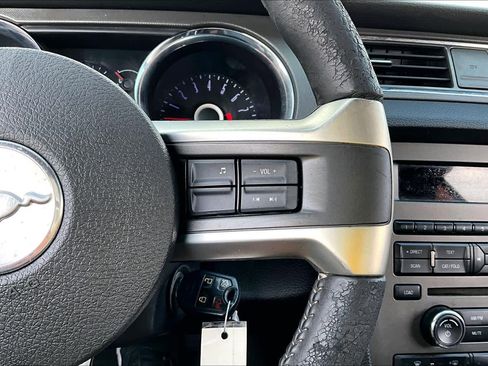 Used 2014 Ford Mustang GT image 21