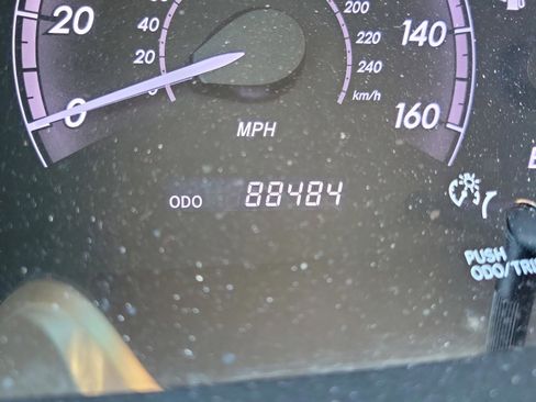 Used 2012 Toyota Avalon Limited image 22