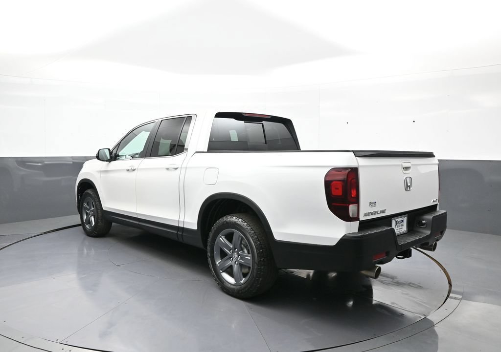 Certified 2023 Honda Ridgeline RTL image 8