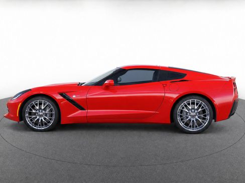 Used 2019 Chevrolet Corvette Stingray Coupe w/ 1LT RWD image 6