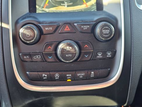 Used 2019 Dodge Durango SXT RWD image 13
