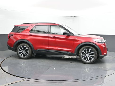 Used 2026 Ford Explorer ST-Line AWD/4WD image 4