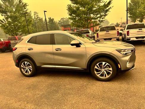 Used 2023 Buick Envision Essence AWD/4WD image 5