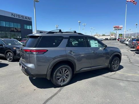 New 2026 Nissan Pathfinder SV AWD/4WD image 11