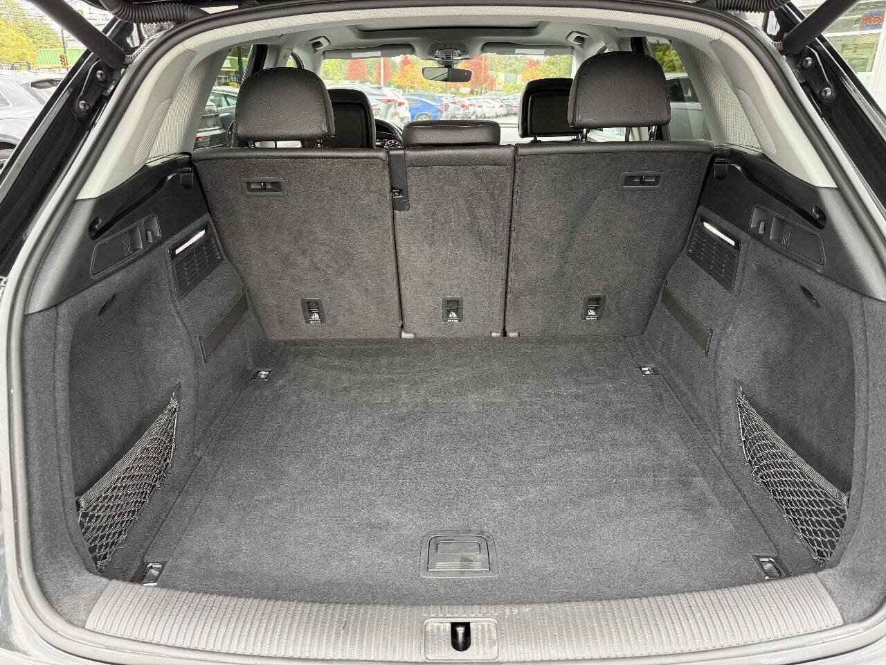 Used 2018 Audi Q5 2.0T Premium Plus w/ Premium Plus Package AWD/4WD image 9