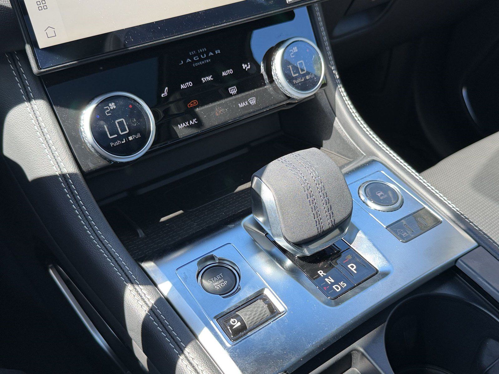 New 2026 Jaguar F-PACE R-Dynamic S AWD/4WD image 19