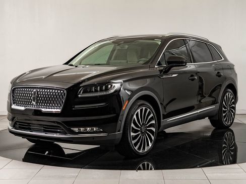 Used 2022 Lincoln Nautilus Black Label w/ Class II Trailer Tow Package AWD/4WD image 1