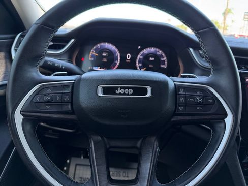 Used 2022 Jeep Grand Cherokee L Limited RWD image 24