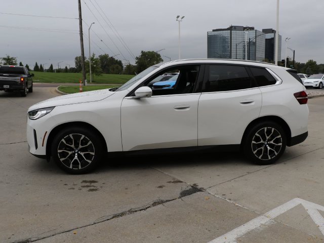 Used 2026 BMW X3 xDrive30i AWD/4WD image 4